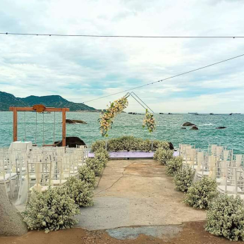 Tiệc Cưới Tại Hòn Cò Resort Cà Ná